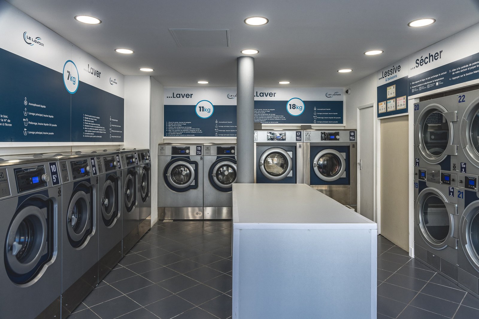 Laverie moderne et professionnelle Lav & Dry